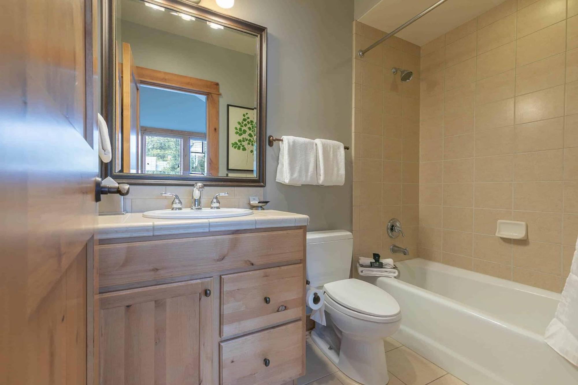 The Cottages - Golf, Pool, Play - 2-Bedroom Truckee Bagian luar foto